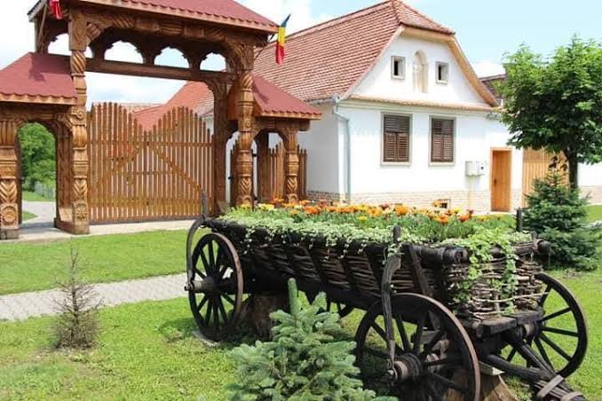 obiective-turistice-danes-imprejurimi Obiective turistice și peisaje din zona Daneș, județul Mureș